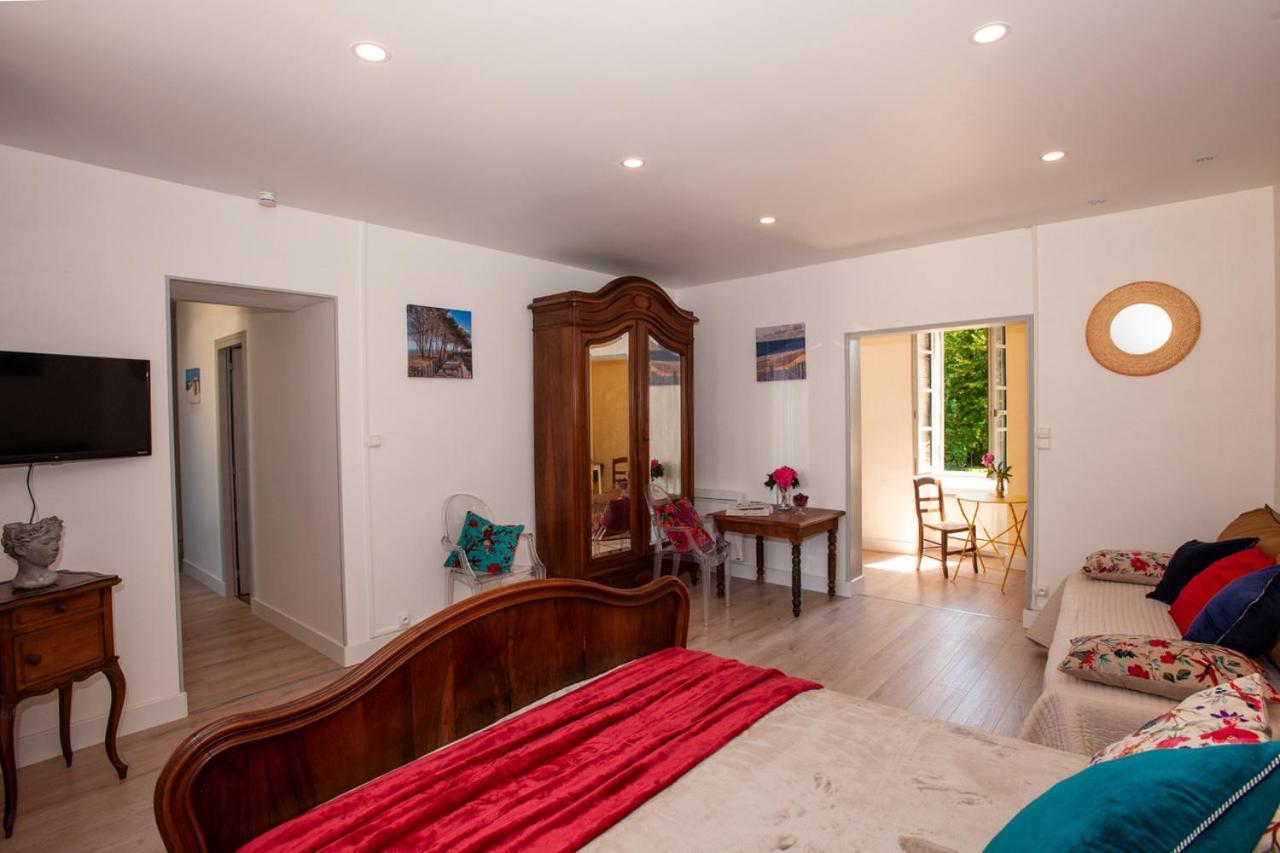 Ferienwohnung Jardin Des Ursulines Saint-Émilion Exterior foto